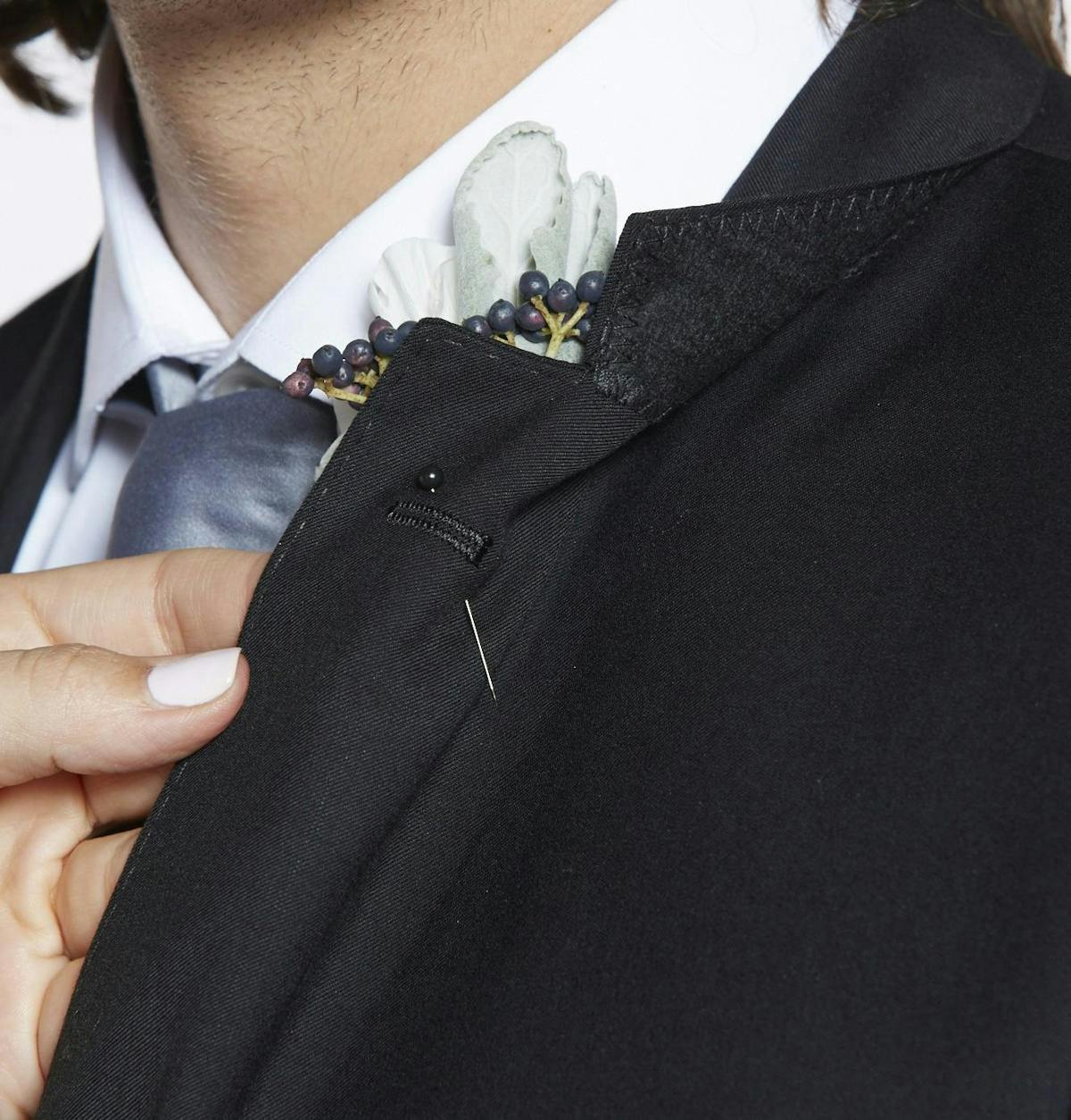 How to pin a boutonniere_Step Three